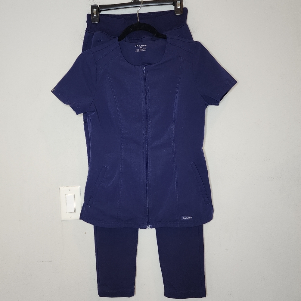 Jaanuu SET Navy Blue Scrubs Short Sleeve Zip Top 7-Pocket Cargo Pants Size XS